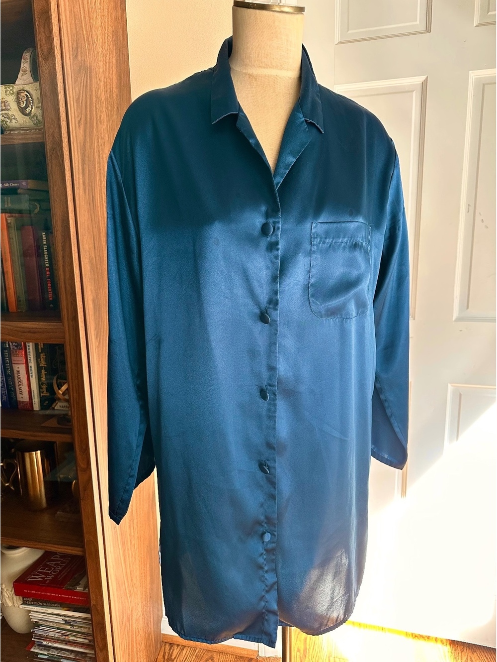 Vintage Victoria's Secret Button-Up Satin Sleep Shirt in a Dark Teal Hue Size M